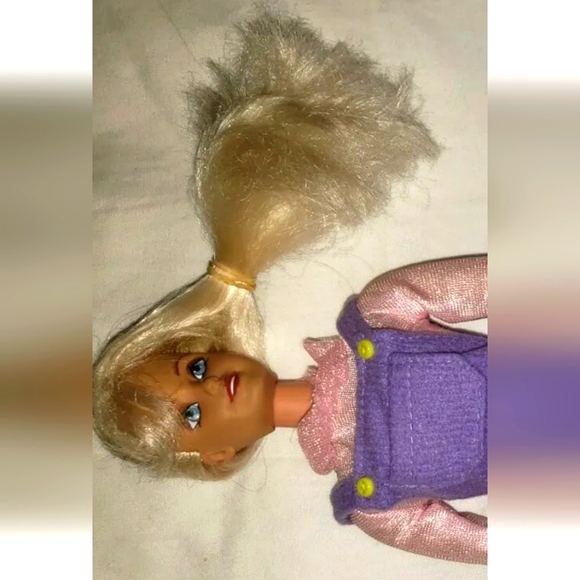 :vintage GIOCHI PREZIOSI Walking Tanya doll No baby or stroller barbie size doll - Picture 8 of 11